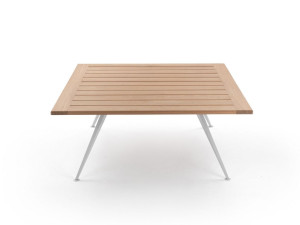 Квадратный садовый стол в ироко