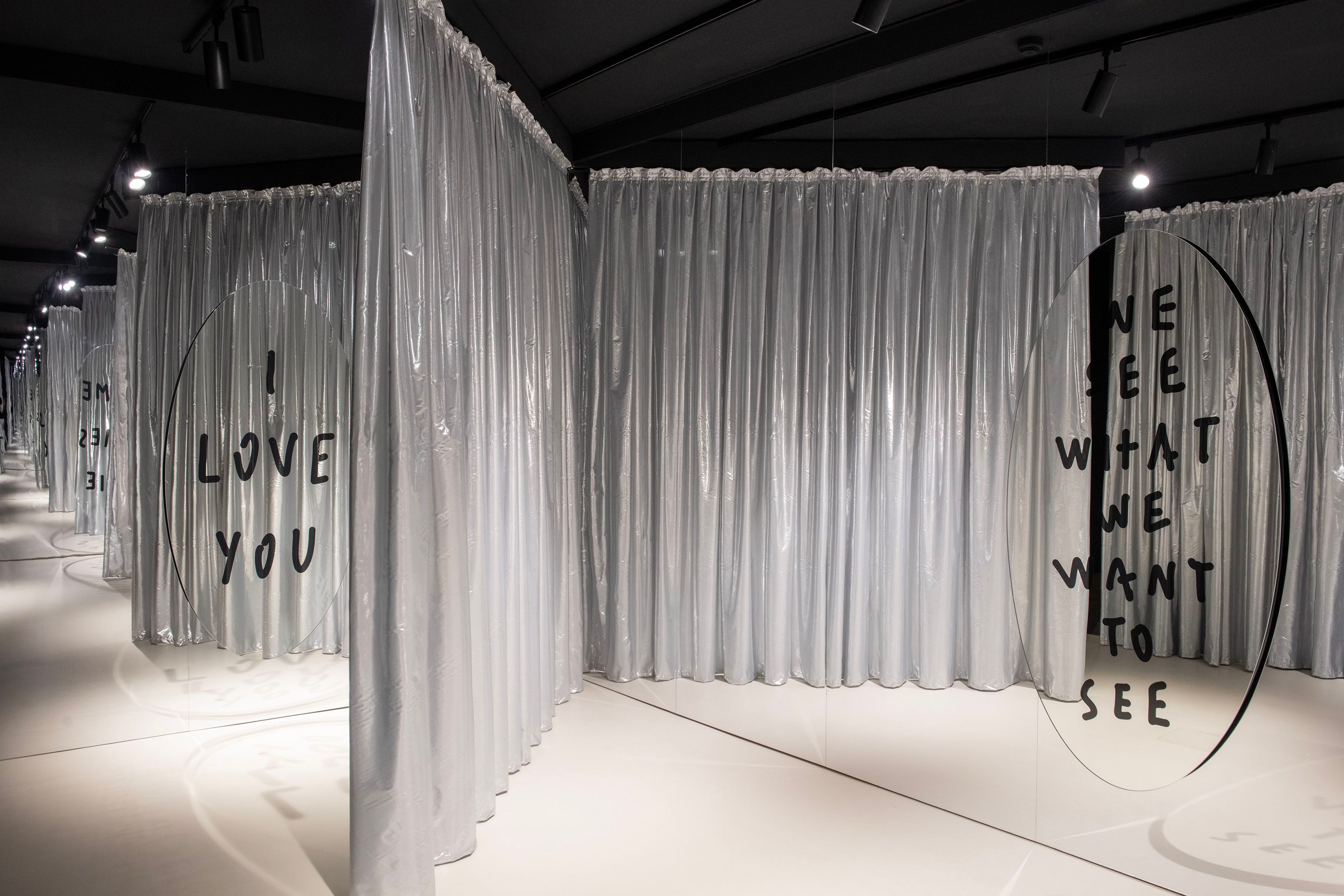 Настенное стекло овальное зеркало CASSINA ME FROM OUTSTIDE ARCH-00097157 - Вид №2