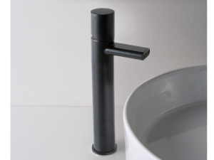 Смеситель для раковины с одним отверстием