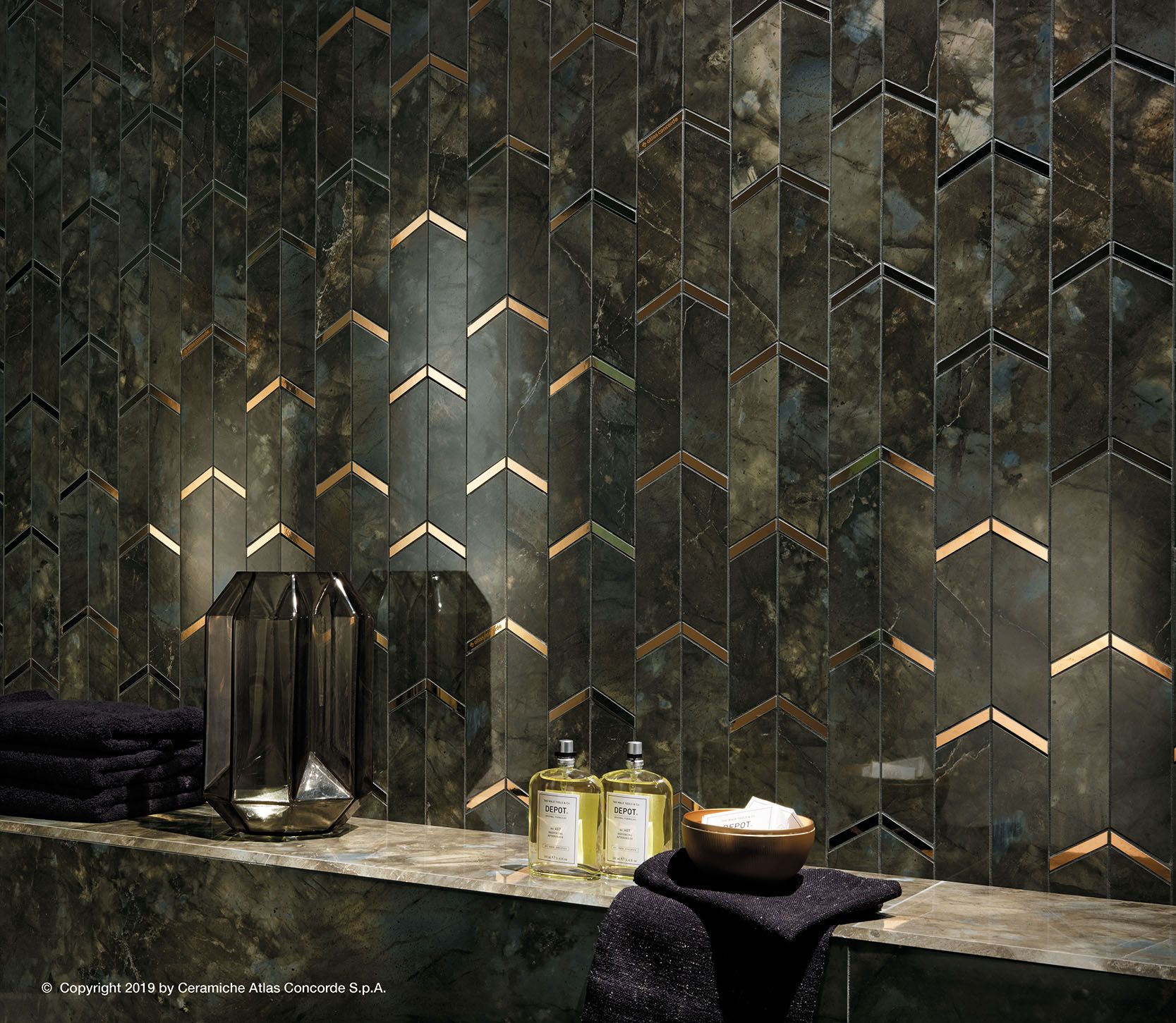 Белое керамическое покрытие с эффектом мрамора Atlas Concorde Marvel Dream ARCH-00073412 - Вид №19