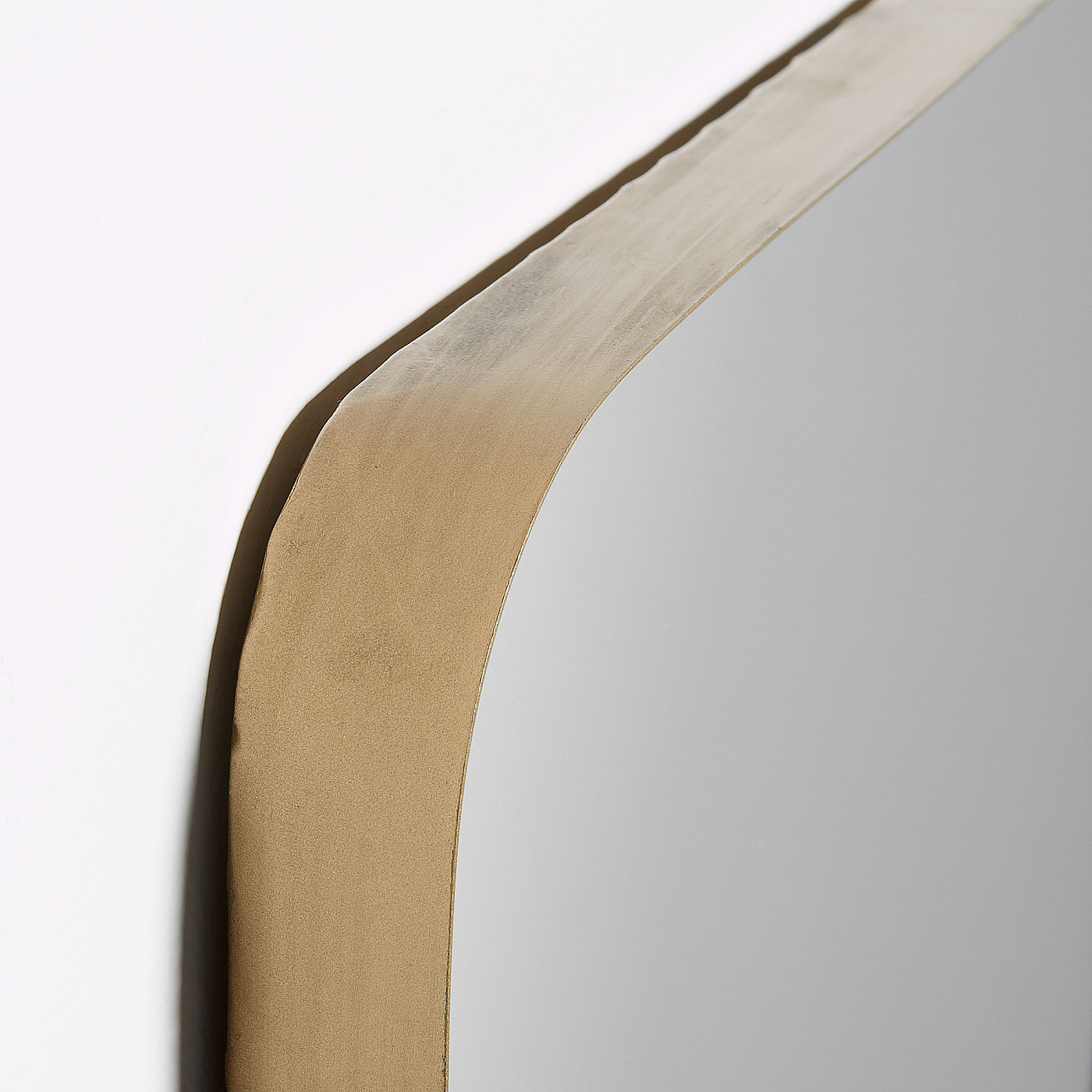 064981 Зеркало 60x60 золотое La Forma Marcus - Вид №2