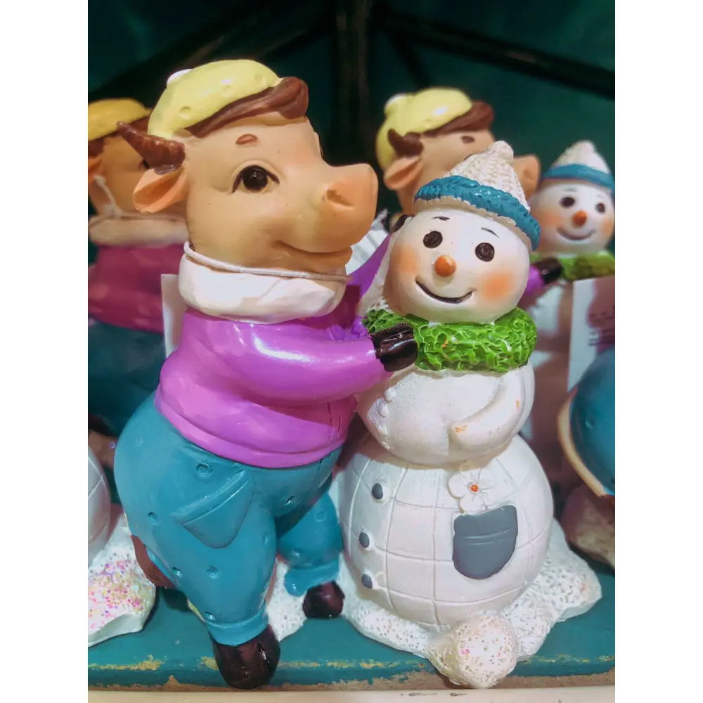 Фигурка новогодняя «Коровка со снеговиком» 4,5х8.5х8 см Santreyd STLM-2057512 - Вид №1