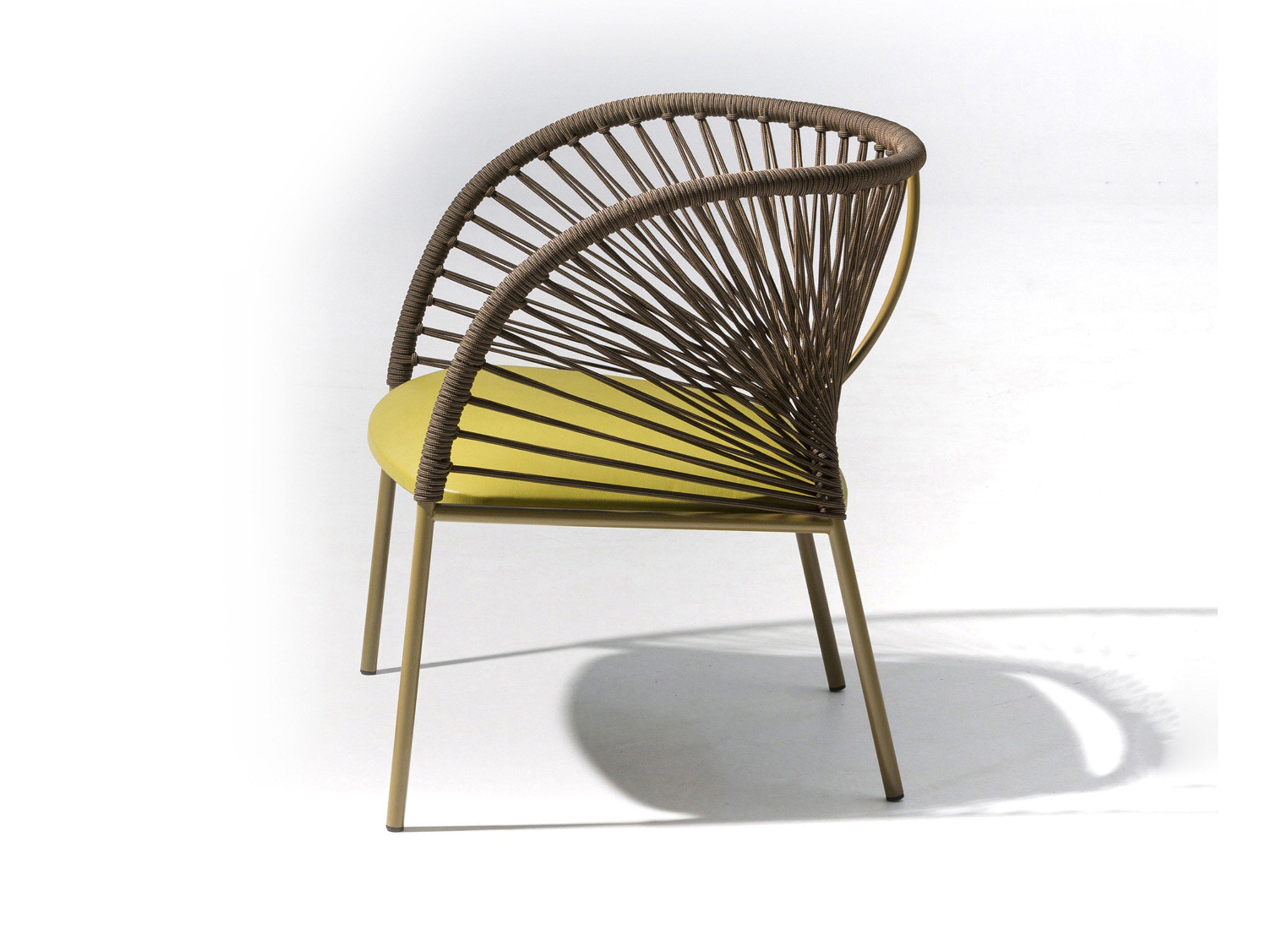 Кресло с подлокотниками и плетеной спинкой MOROSO Yumi ARCH-00063844 - Вид №1