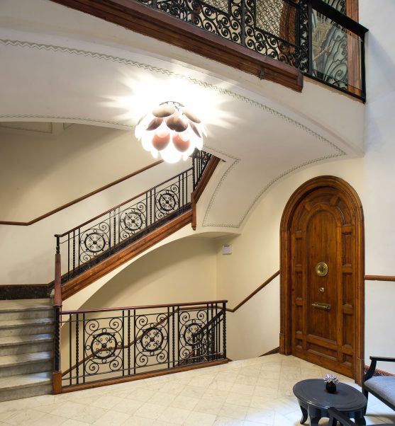 086377 Потолочный светильник C68 черно-золотой Marset Discoco  - Вид №2