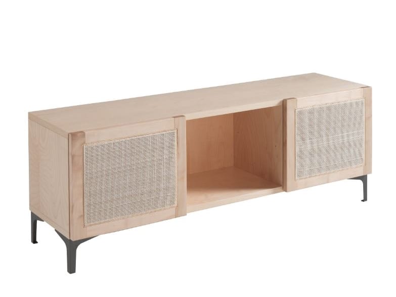 Шкаф для телевизора из бука с распашными дверцами Mila Maurizi Maison ARCH-00139798