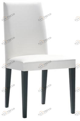 Andreu World Мягкое кресло со съемным чехлом из ткани Anna Si1382