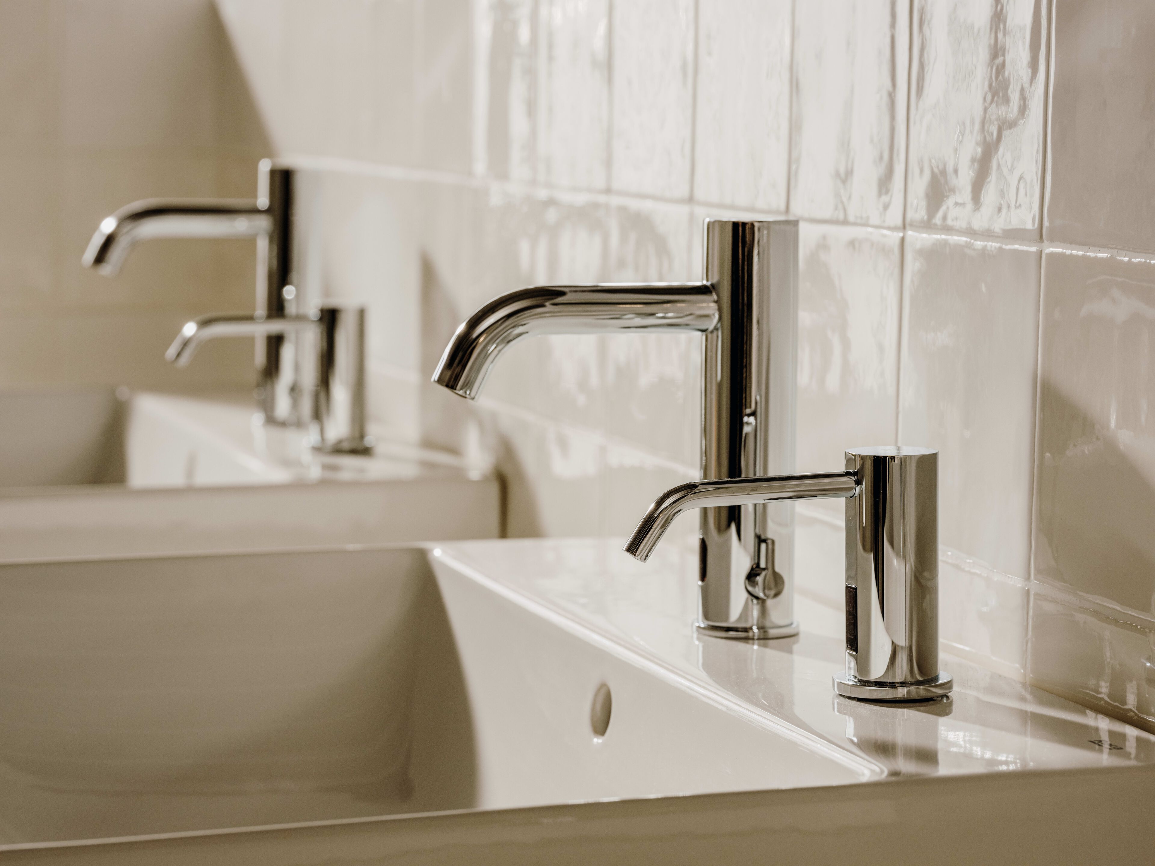 Металлический инфракрасный дозатор мыла Roca Ona ARCH-00152568 - Вид №1