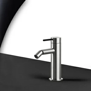 Смеситель для биде сталь матовая с черной ручкой Toki Radomonte TKI4SCIL12