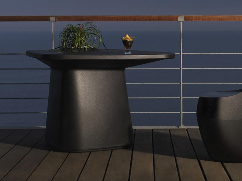 VONDOM Садовый журнальный столик из полиэтилена Moma sun-id-1457611 - Вид №4