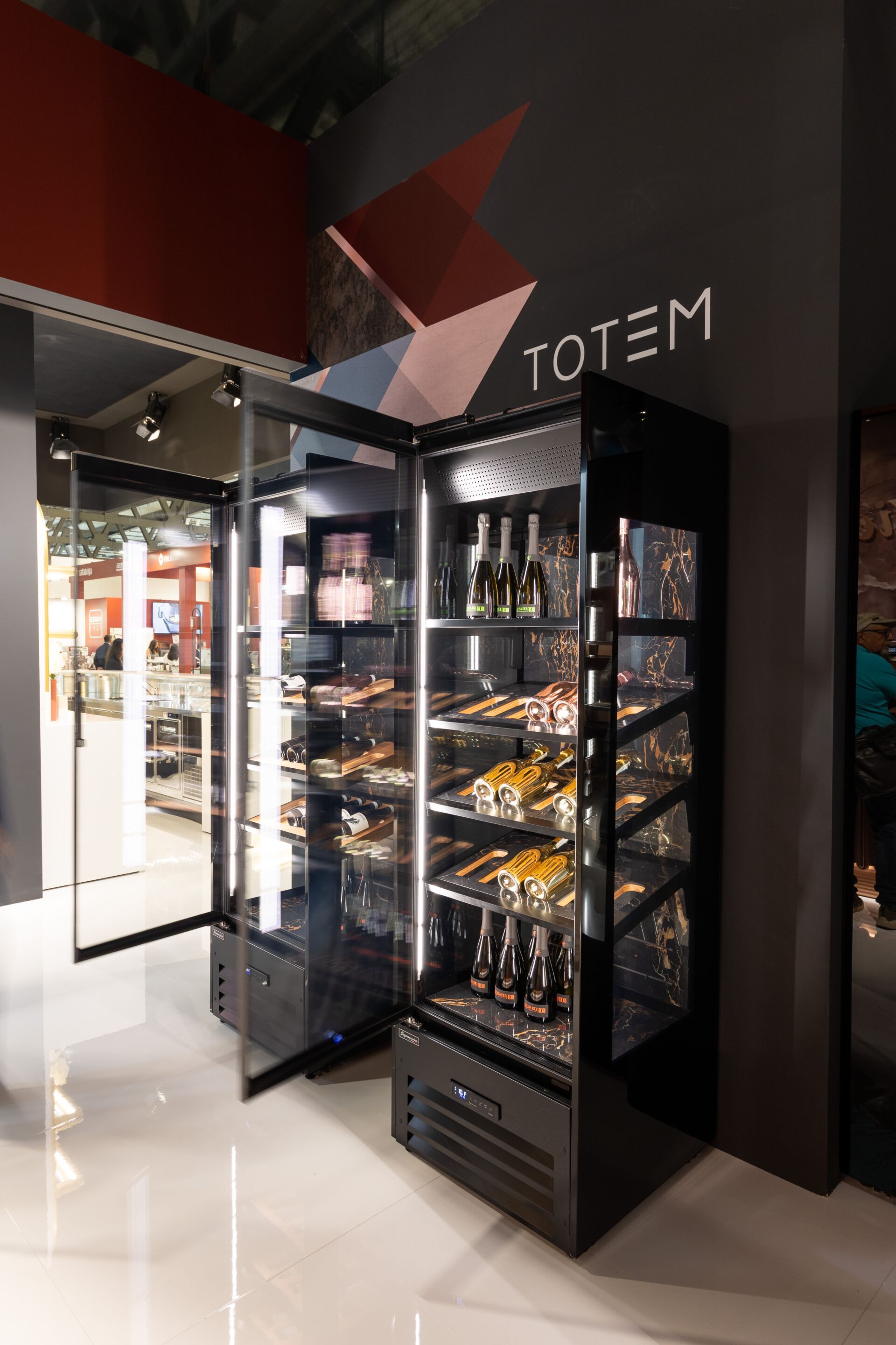 Коммерческий холодильник с подсветкой Frigomeccanica Тотем ARCH-00085503 - Вид №8