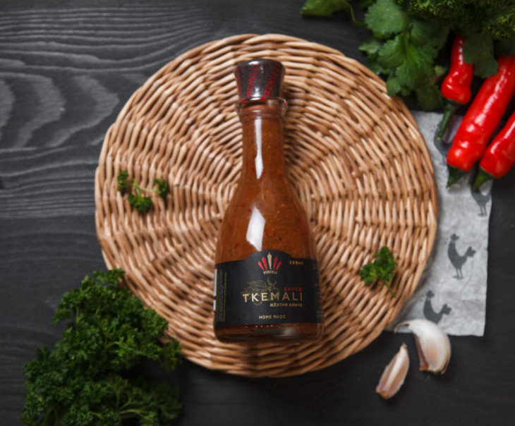 9619 Соус Ткемали из жёлтой алычи Вкусляндия 