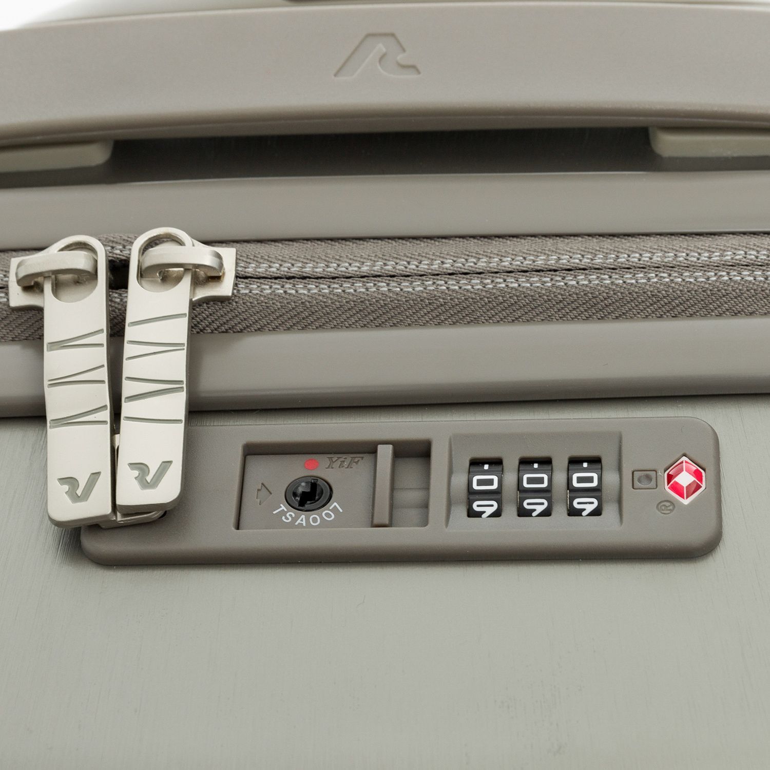 4702-14 Чемодан 4702 Medium Trolley 64 Roncato Stellar - Вид №5