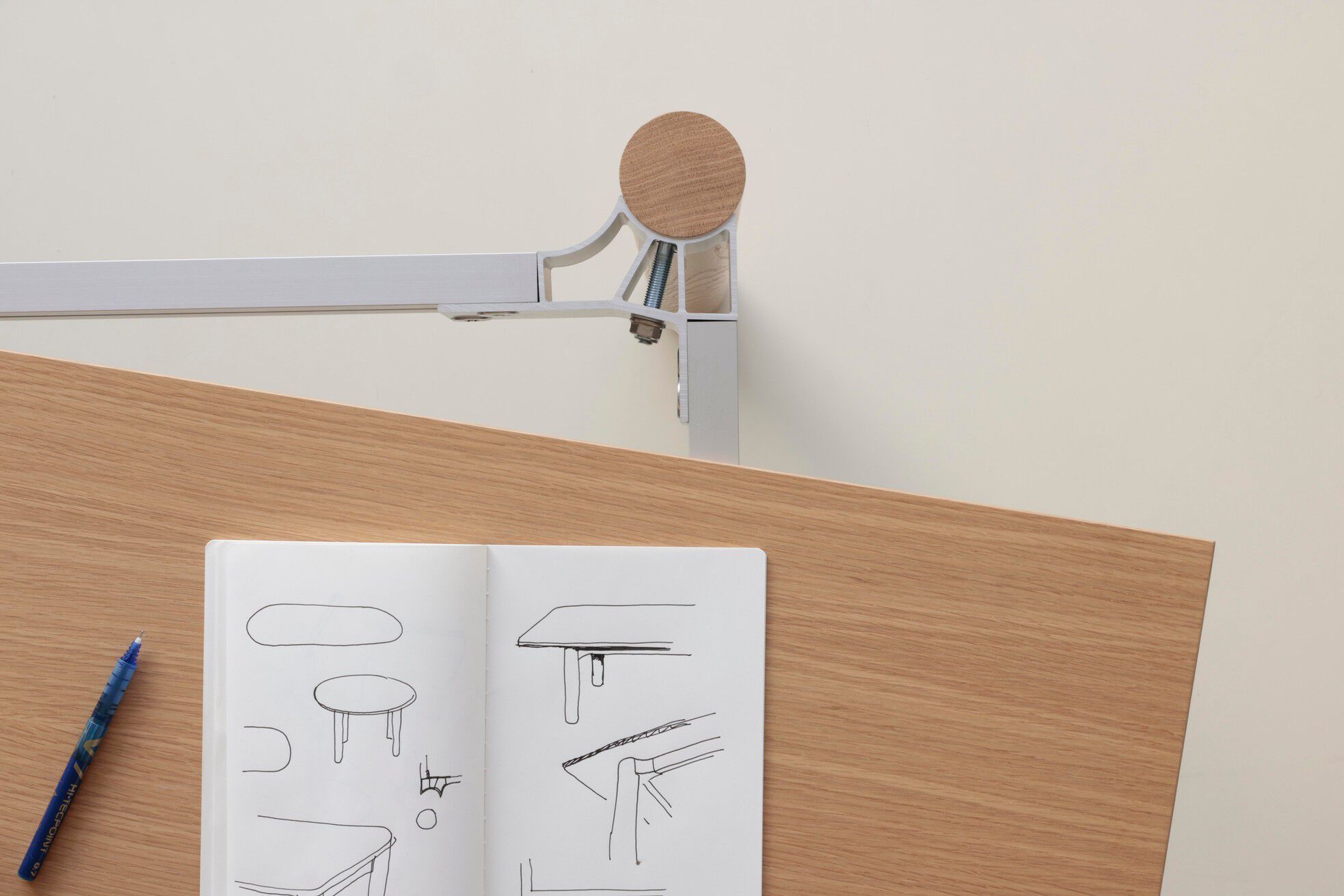 Круглый стол с алюминиевыми или твердыми дубовыми ножками Hay пристройка ARCH-00070353 - Вид №21