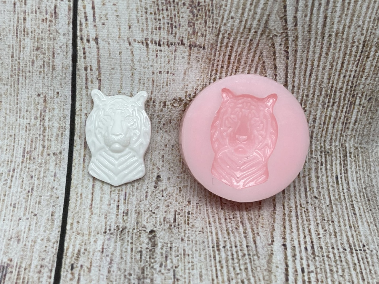 11361 Молд №1609 силикон Тигры HobbyPage 