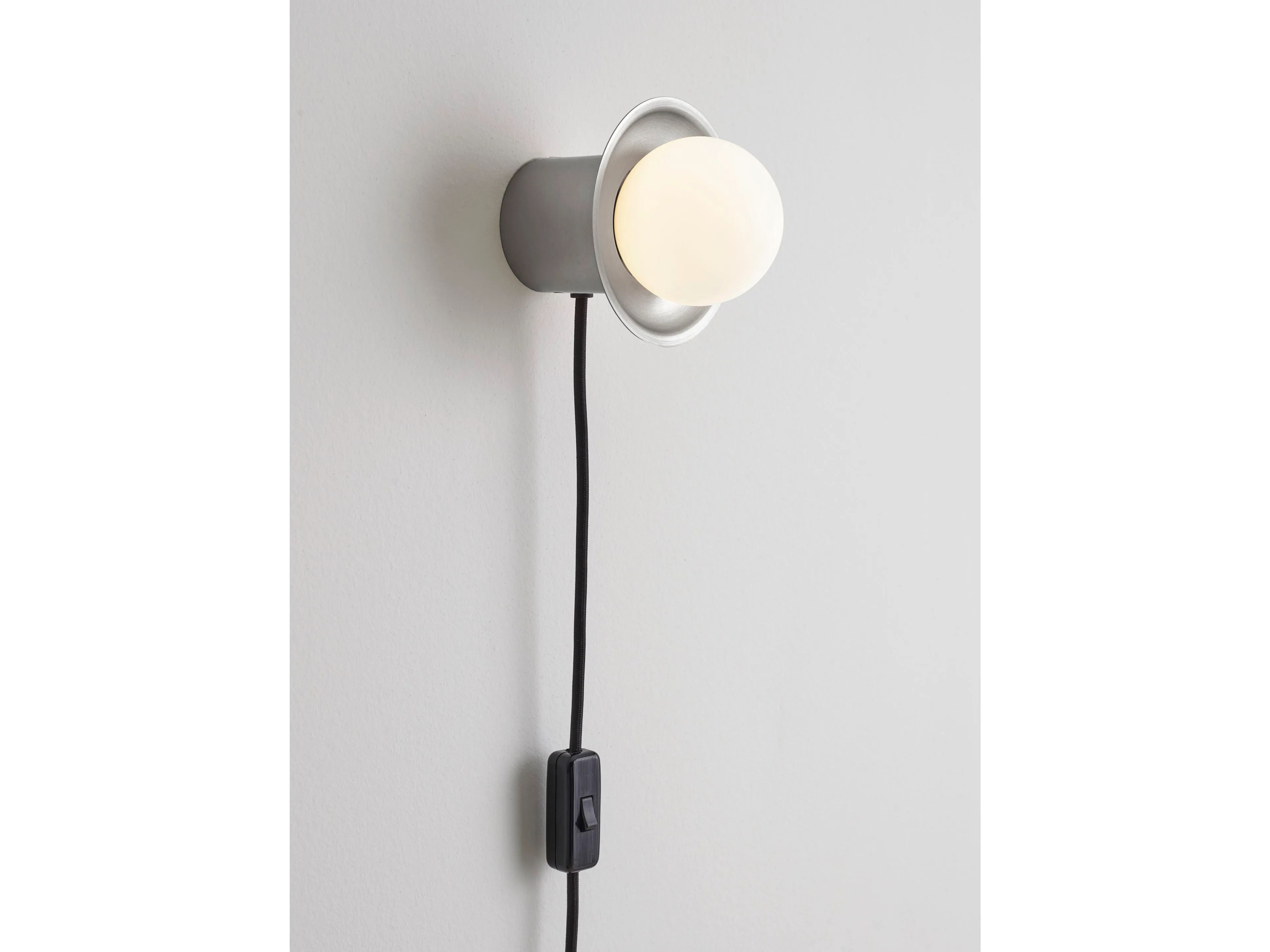 Латунный светодиодный настенный светильник CVL Luminaires Janed ARCH-00059893 - Вид №17