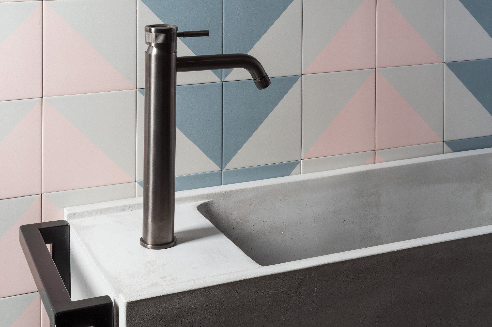 Однорычажный смеситель для раковины из нержавеющей стали с аэратором Tubico Волга ARCH-00022492 - Вид №19