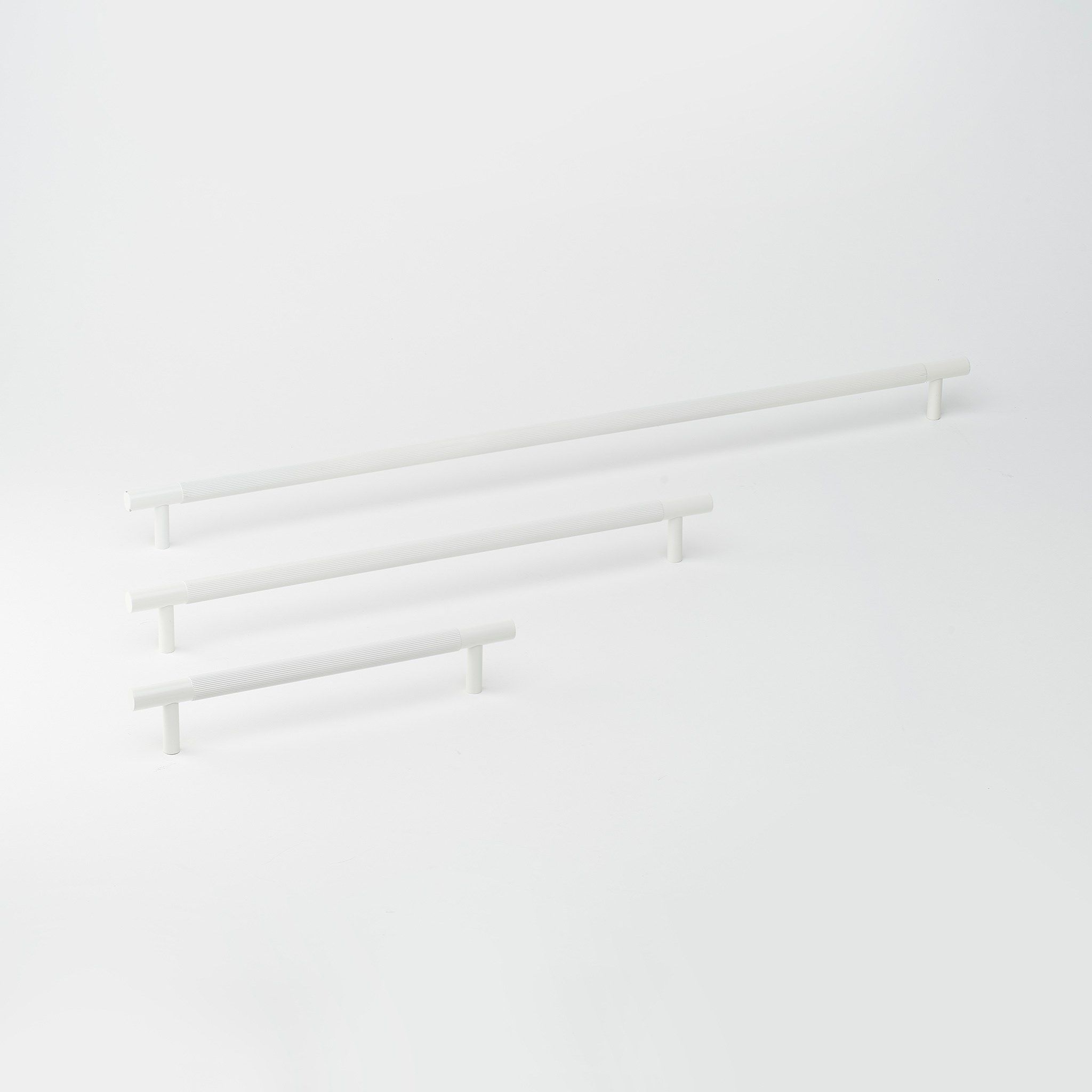 Латунь мост мебельная ручка Lo & Co Interiors LINEAR ARCH-00068486 - Вид №67