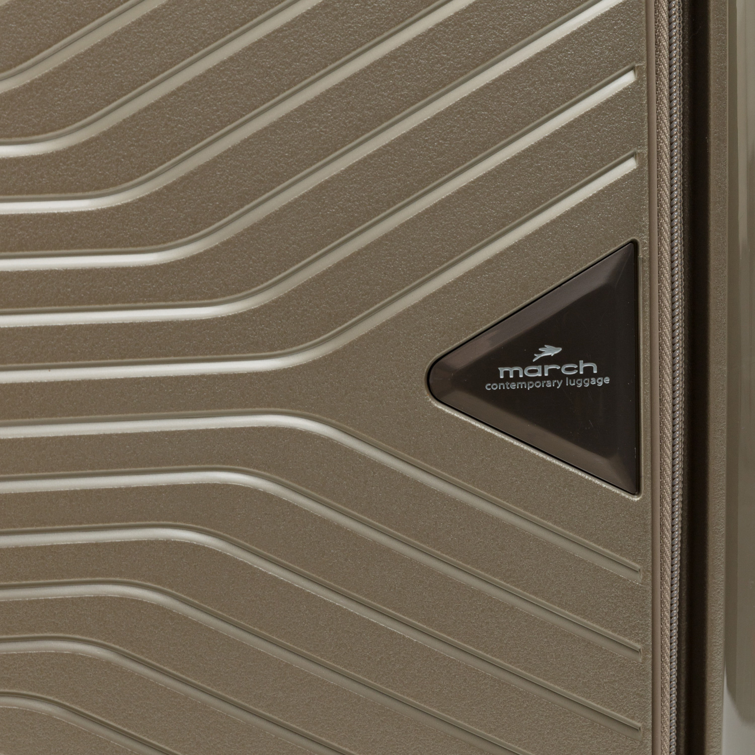 M1260-86-52 Чемодан M1260*52 S March Gotthard  - Вид №7
