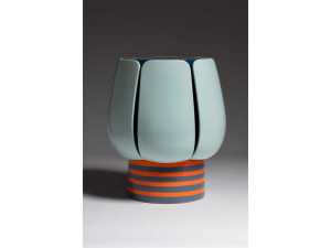 Круглый керамический журнальный столик