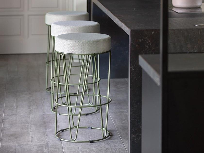 iSimar Высокий садовый табурет из стали Lagarto 9162 - Вид №2