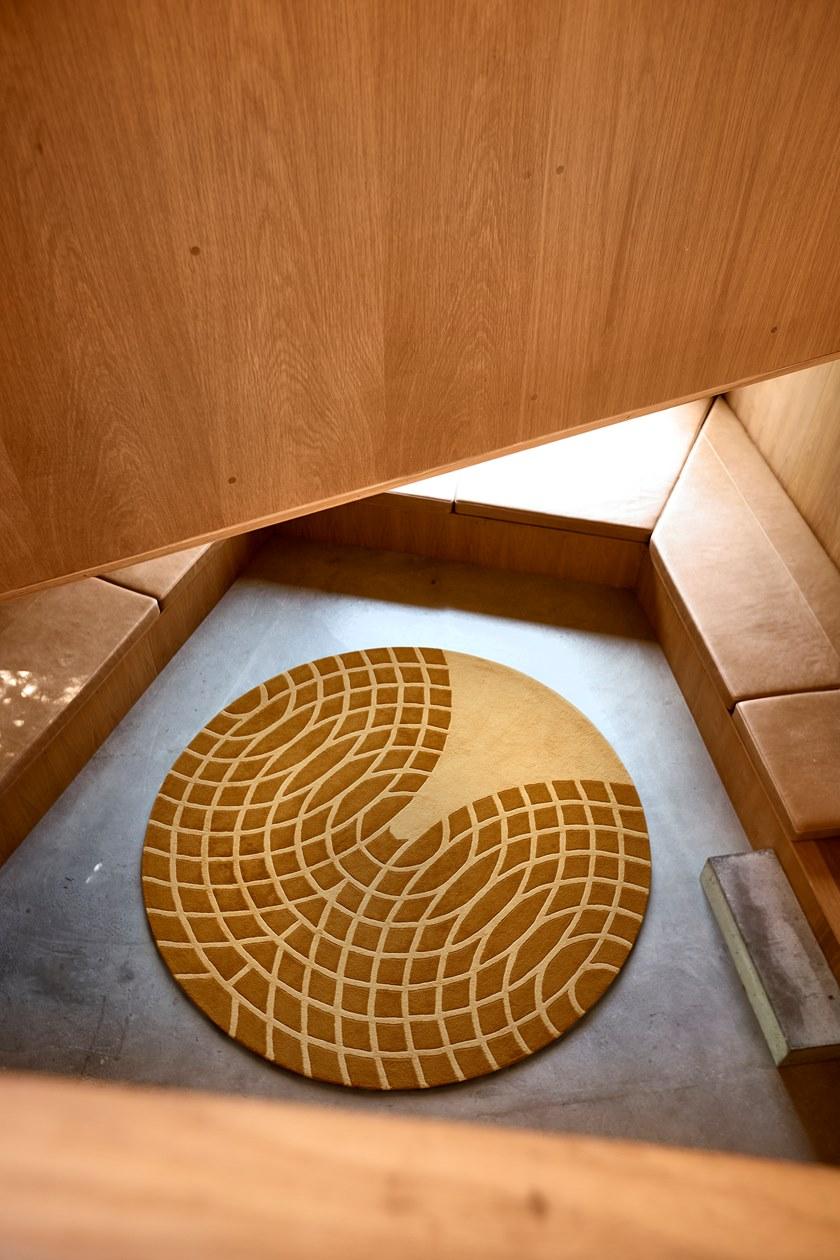 Verpan Круглый шерстяной коврик с геометрическими мотивами Panton sun-id-1411356 - Вид №2