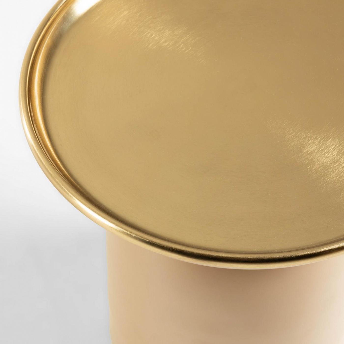 082057 Журнальный столик Ø38 La Forma Neiva 