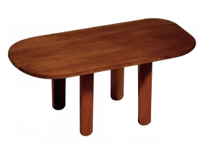 Деревянный обеденный стол