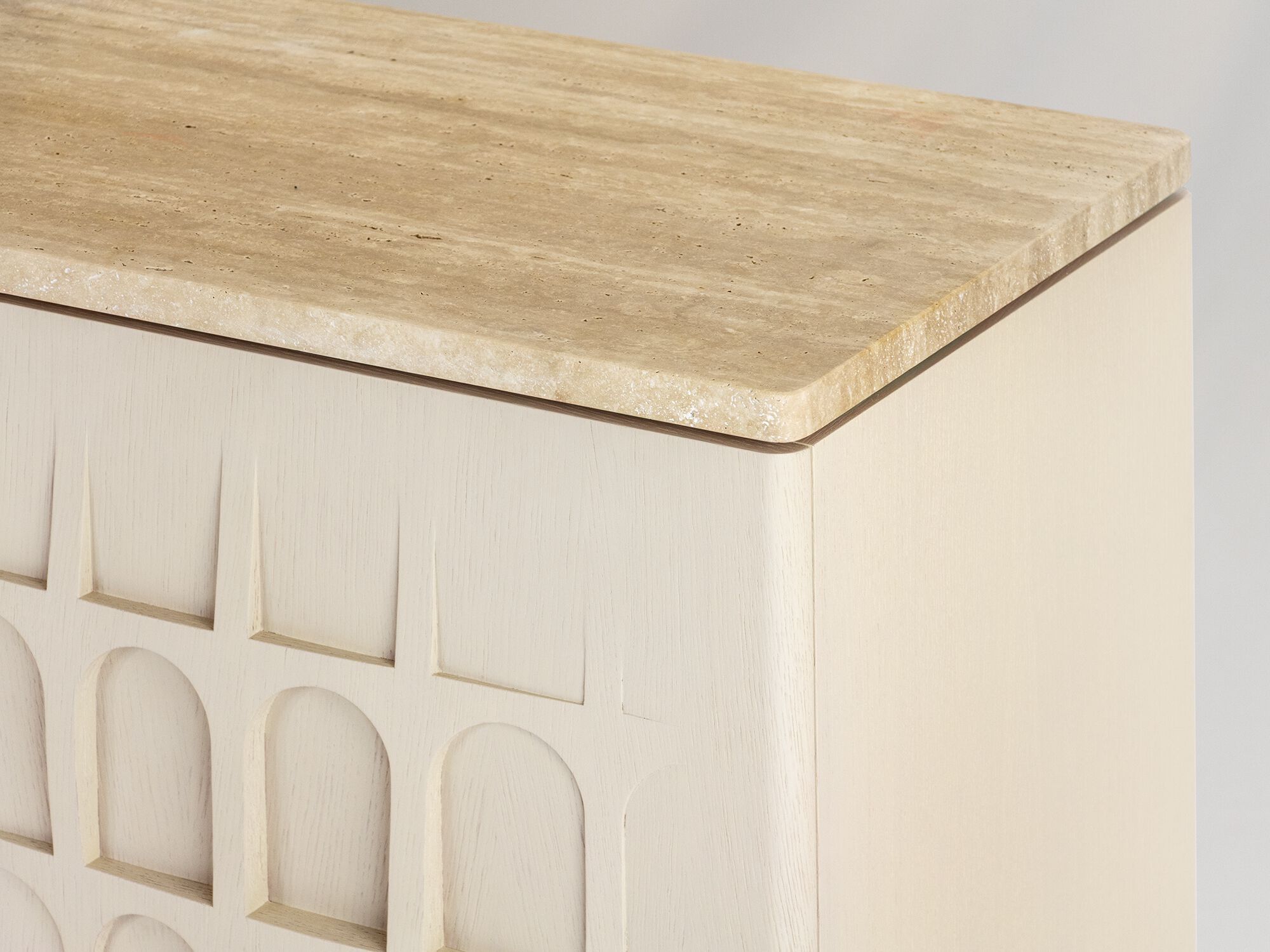 Деревянный шкаф с распашными дверями JOSÉ LEITE DE CASTRO POMPEIA ARCH-00033143 - Вид №3