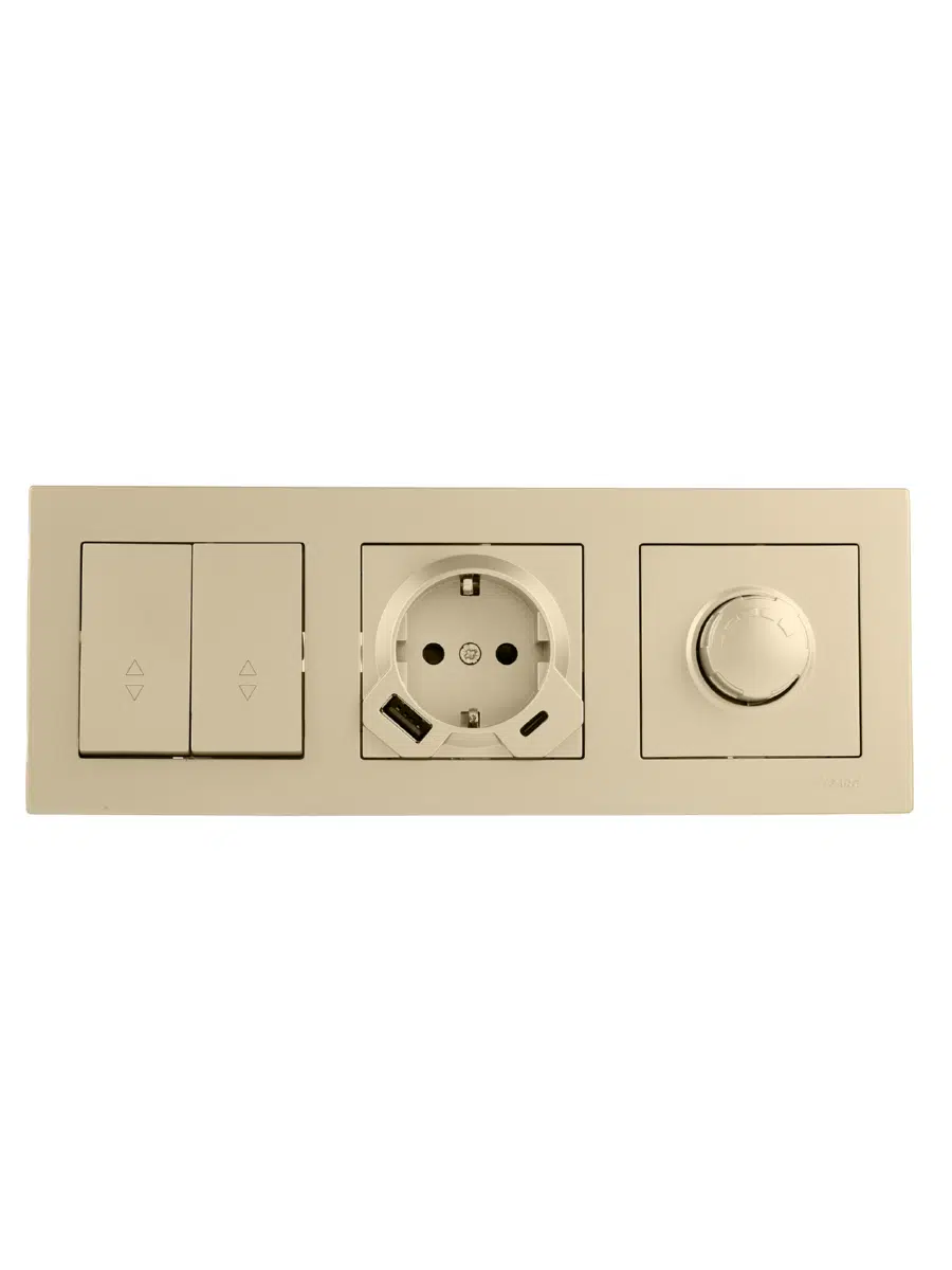 VESNA Рамка 3-ая горизонтальная золото LEZARD 742-3600-148