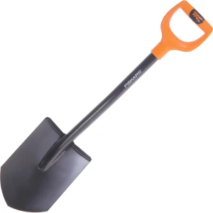 Лопата штыковая укороченная Fiskars SolidTM 81 см сталь, с черенком