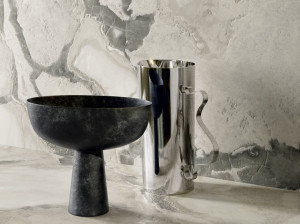 Столешница из керамогранита с мраморным эффектом