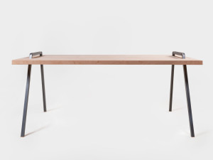 Прямоугольный стол из стали и дерева
