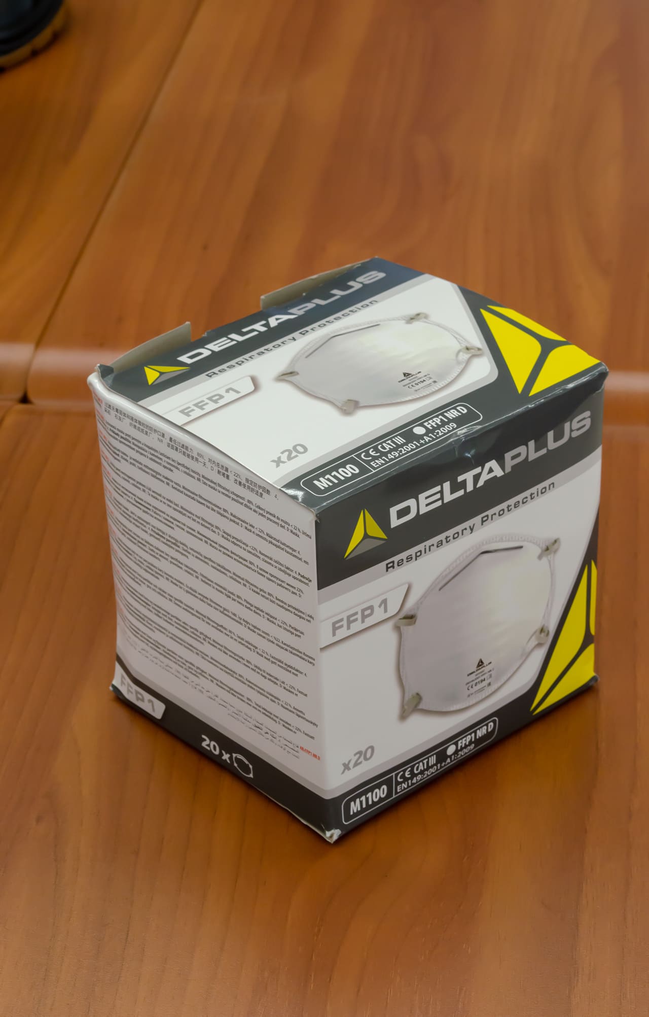 60648 Респиратор M1100C FFP1 Delta Plus  Средства защиты органов дыхания размер Спецодежда  - Вид №1