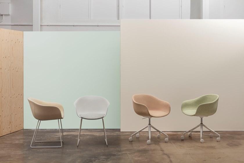 Andreu World Поворотное офисное кресло из ткани с 5 спицами на колесиках Next So0498 - Вид №5