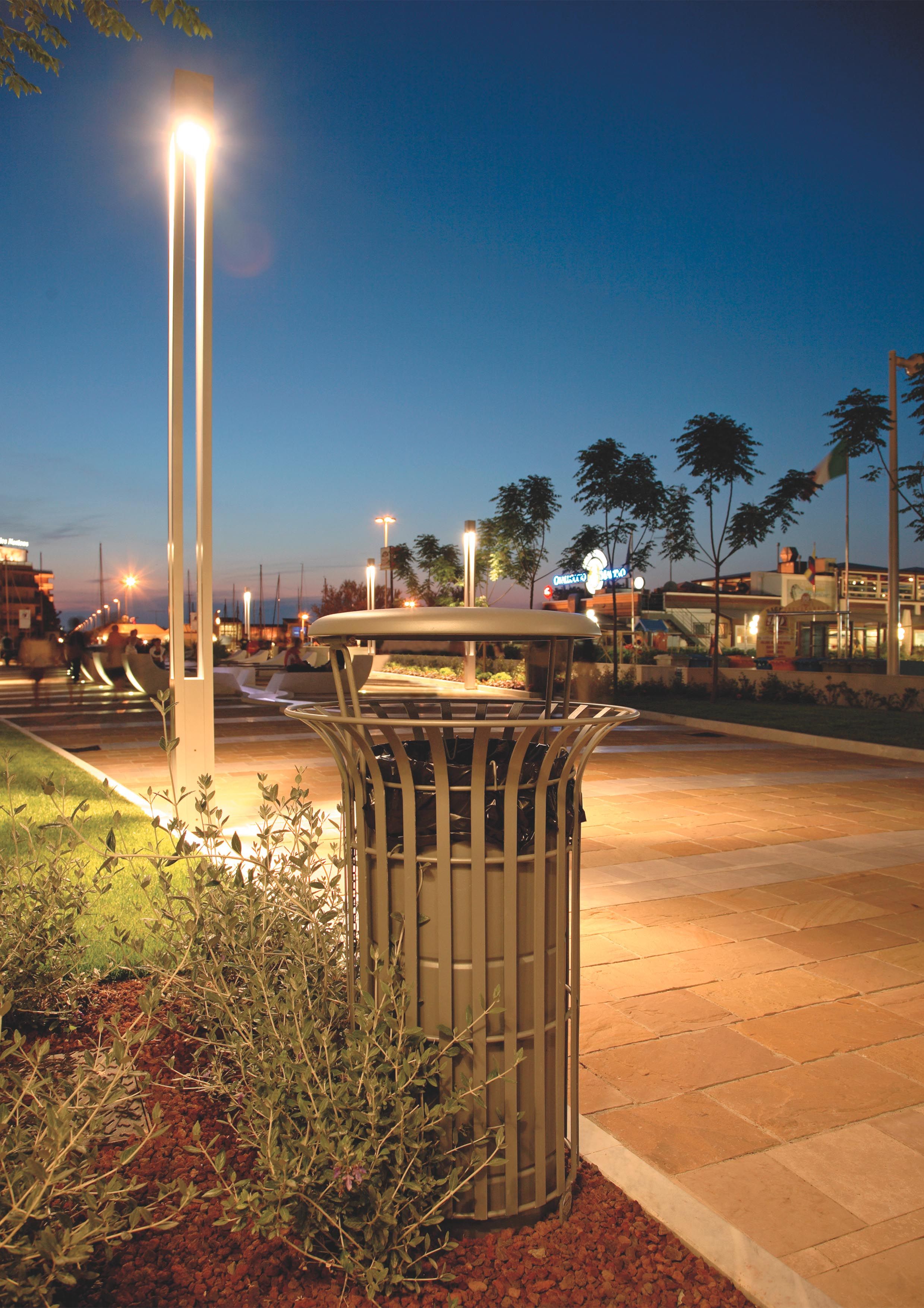 Оцинкованная стальная корзина для мусора с крышкой City Design COROLLA ARCH-00002506 - Вид №2