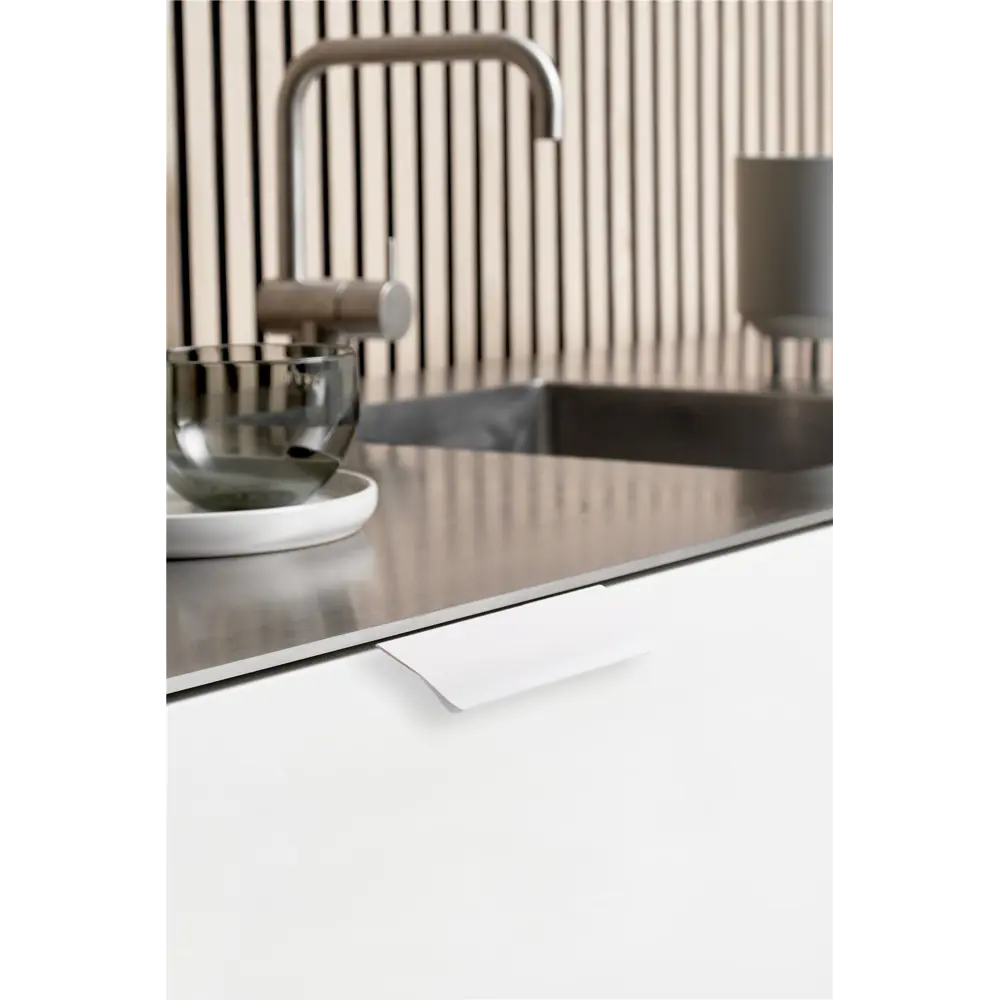 Мебельная ручка-ракушка Лион белый 224 мм AKS STLM-2199910 - Вид №4