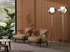 Обшивка из кожи