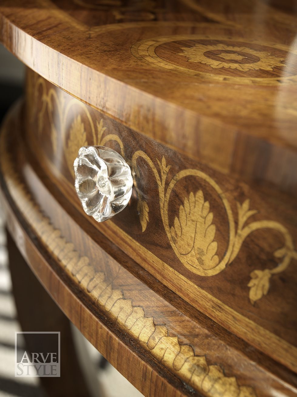 Высокий деревянный овальный журнальный столик для гостиной Arvestyle Orpheo Beetles ARCH-00066292 - Вид №9