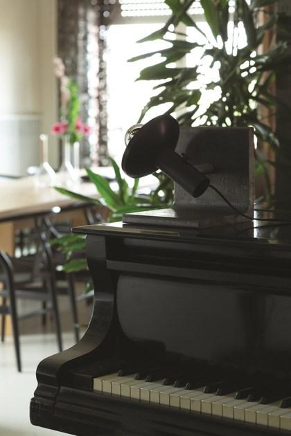 axis71 Настольная лампа из металла  Ax19102000  - Вид №1