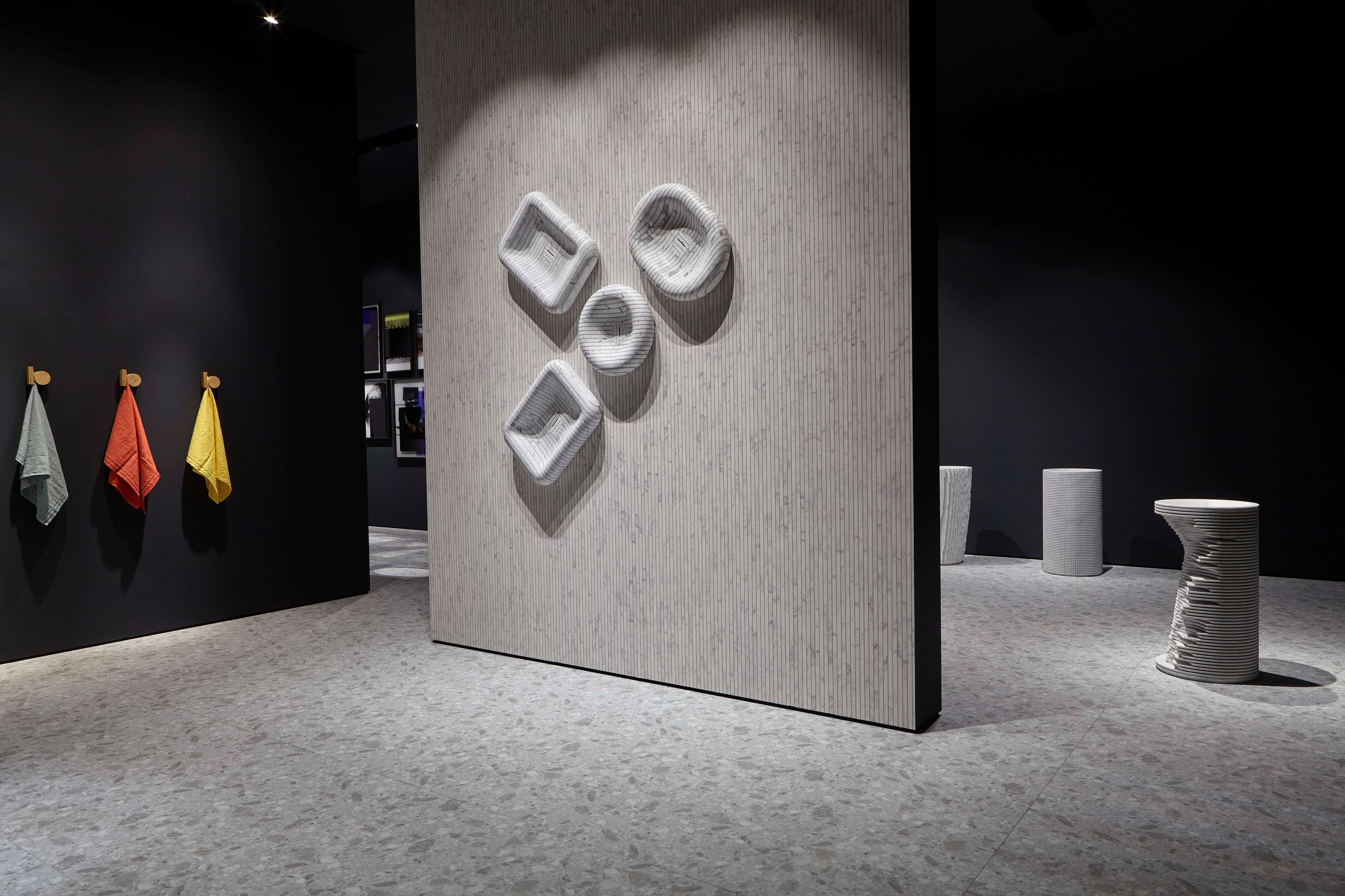 Круглая столешница из каррарского мрамора Antoniolupi Между строк ARCH-00121764 - Вид №7