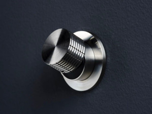 Переключатель из нержавеющей стали