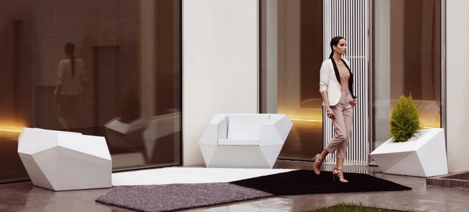 002386 Ковер Vondom Faz