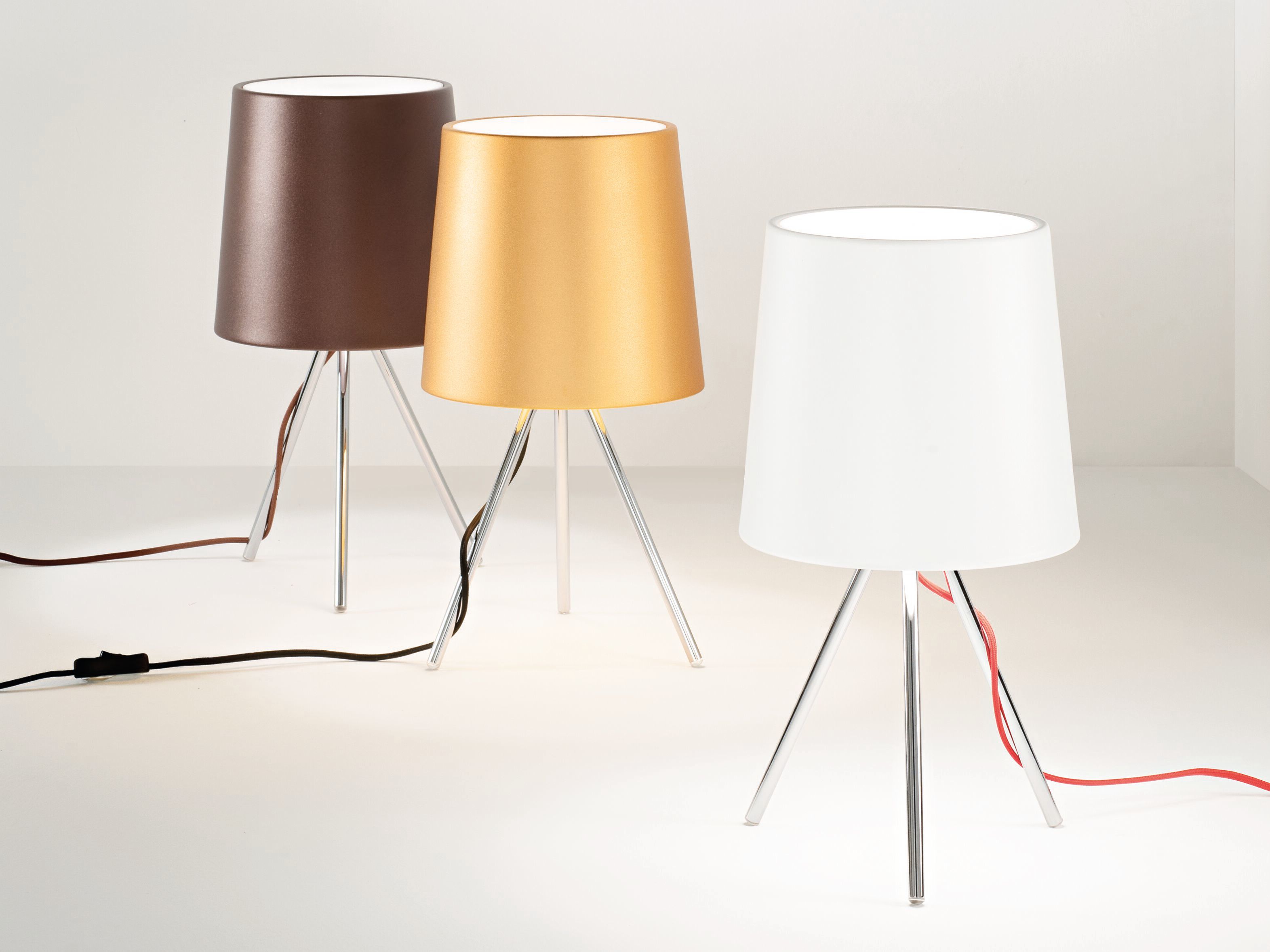 Алюминиевая настольная лампа Fan Europe Lighting дизайн окружающего света ARCH-00126937