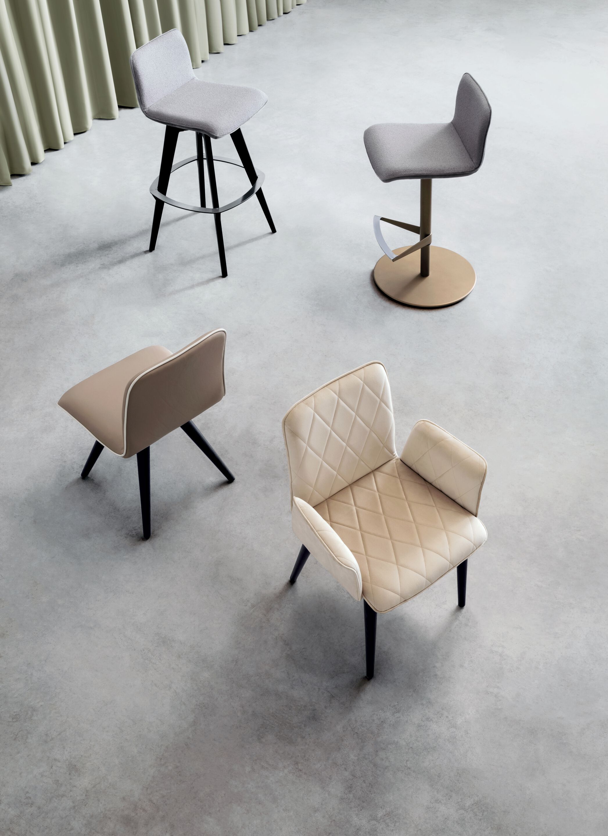 Кресло из бука с подлокотниками Riccardo Rivoli Flo ARCH-00109689 - Вид №3