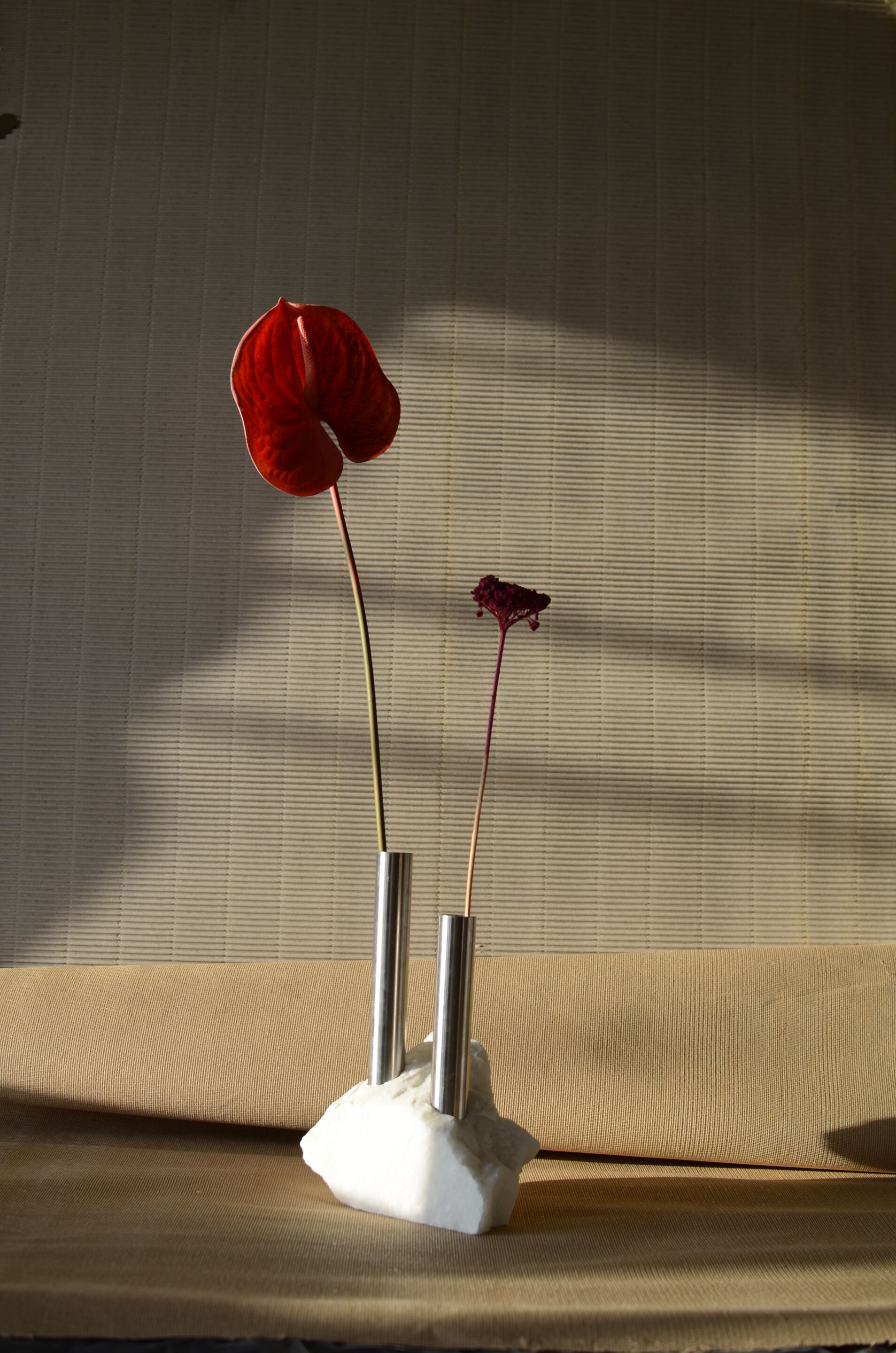 Ваза из оникса и нержавеющей стали VESTA FURNITURE метеориты ARCH-00123078 - Вид №1