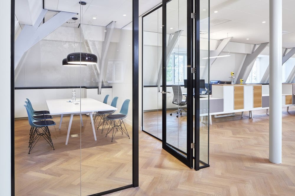 Мягкий стул из ткани VITRA Eames Plastic Chair ARCH-00146883 - Вид №20