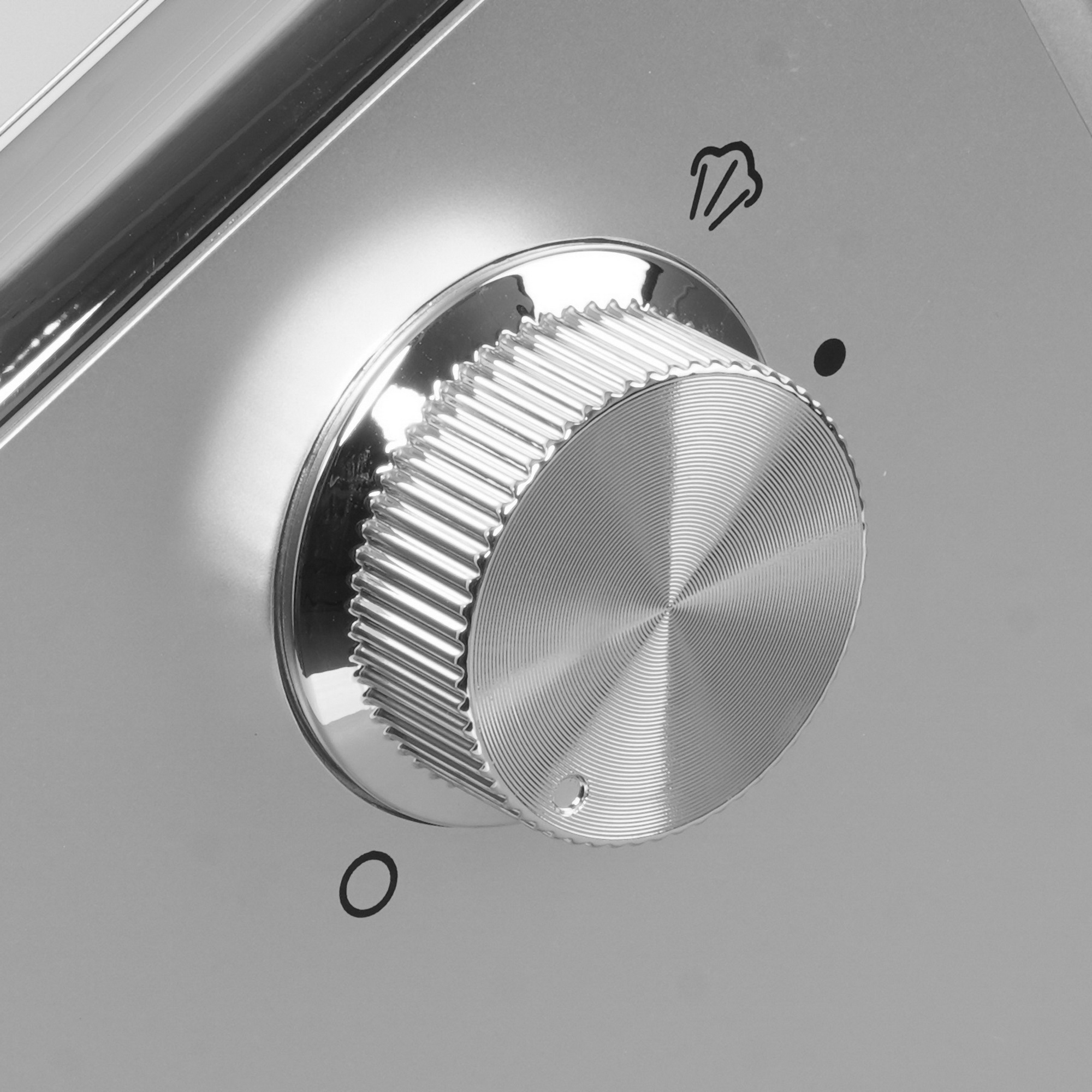 9052711 Кофеварка рожковая Pioneer CM115P серебристый STDN-0073069 - Вид №4