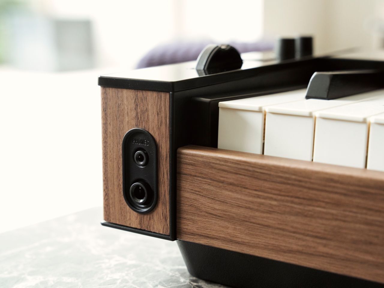 Черное и ореховое цифровое пианино CASIO MUSIC Privia ARCH-00071134 - Вид №5