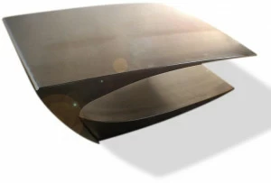 ICI ET LÀ Журнальный столик из нержавеющей стали Handmade metal furniture by ici et là Stu01