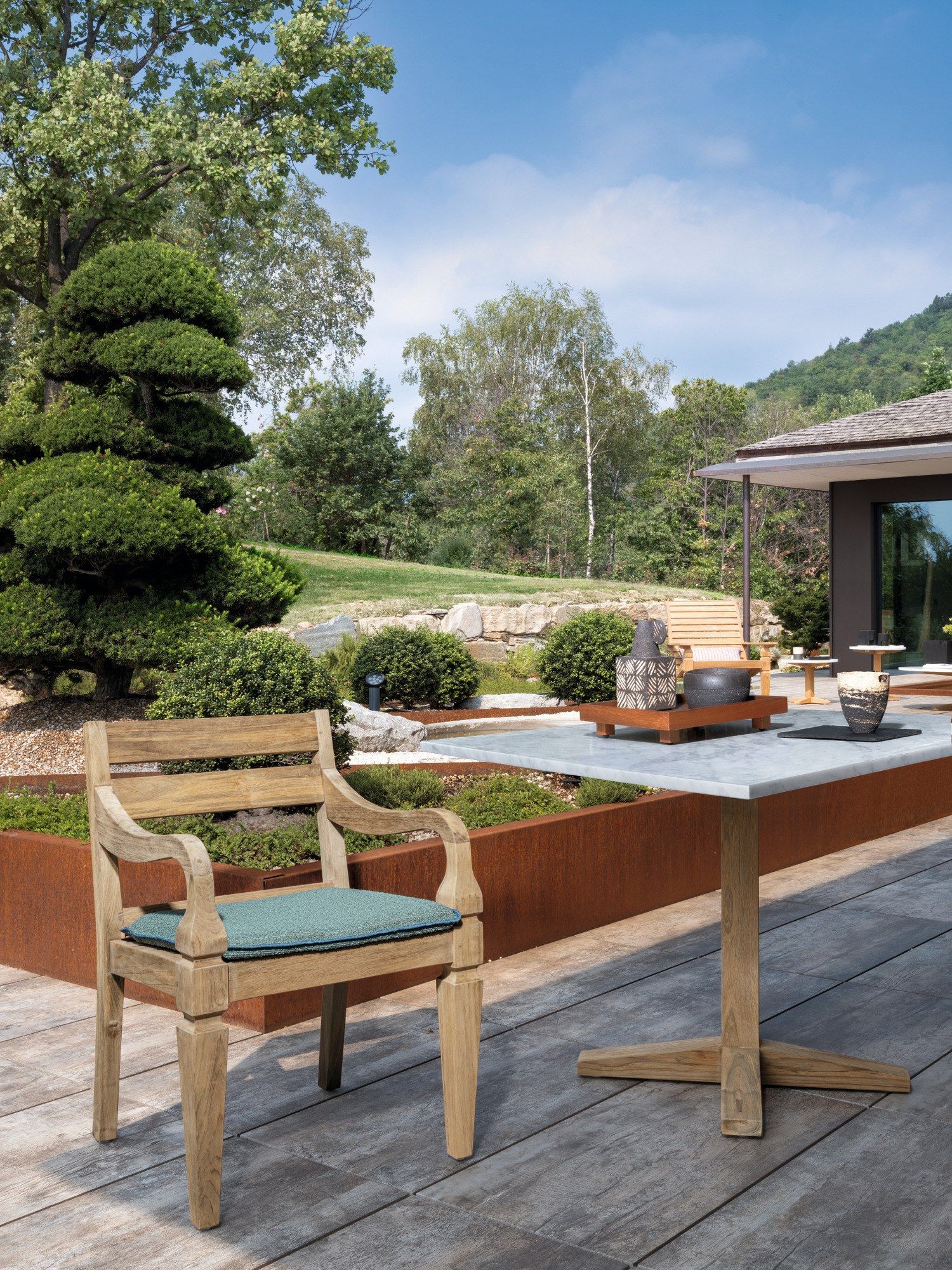 Восстановленный деревянный и мраморный садовый стол Gervasoni Jeko ARCH-00026964 - Вид №2